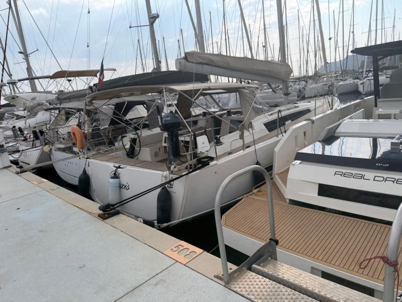 Dufour 430