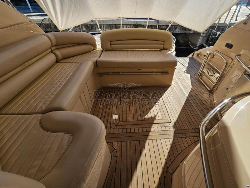 Sunseeker Portofino 47 HT Hard Top