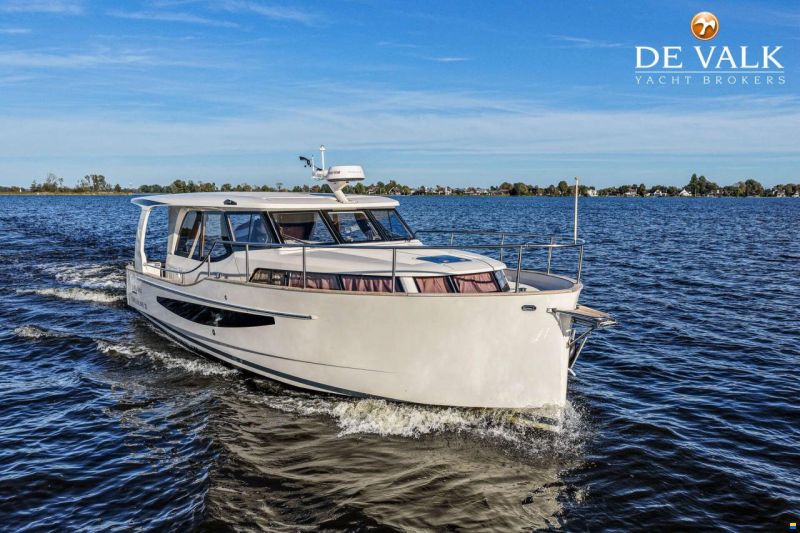 Greenline 33