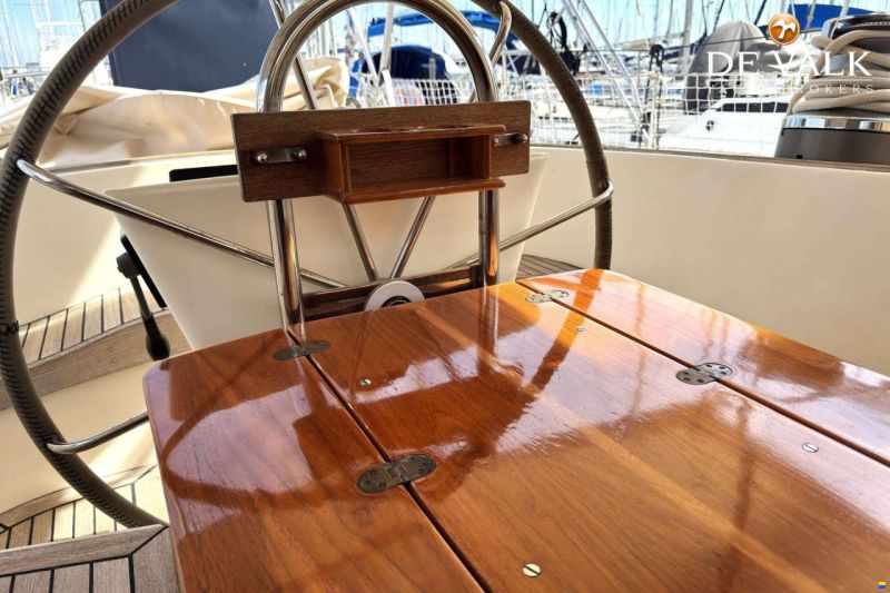 Hallberg-Rassy 45
