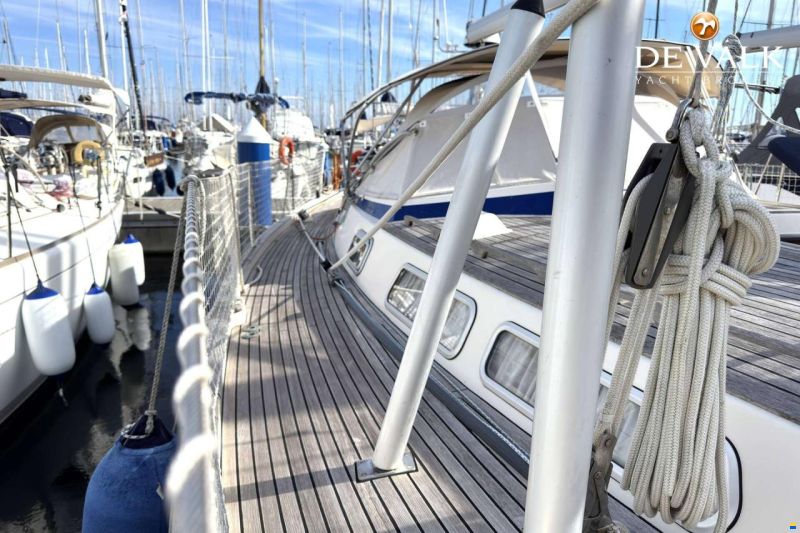 Hallberg-Rassy 45