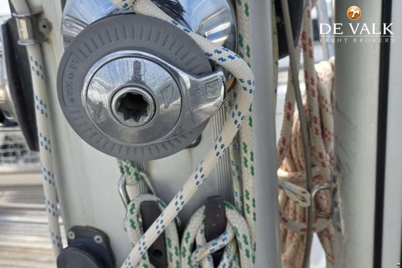 Hallberg-Rassy 45