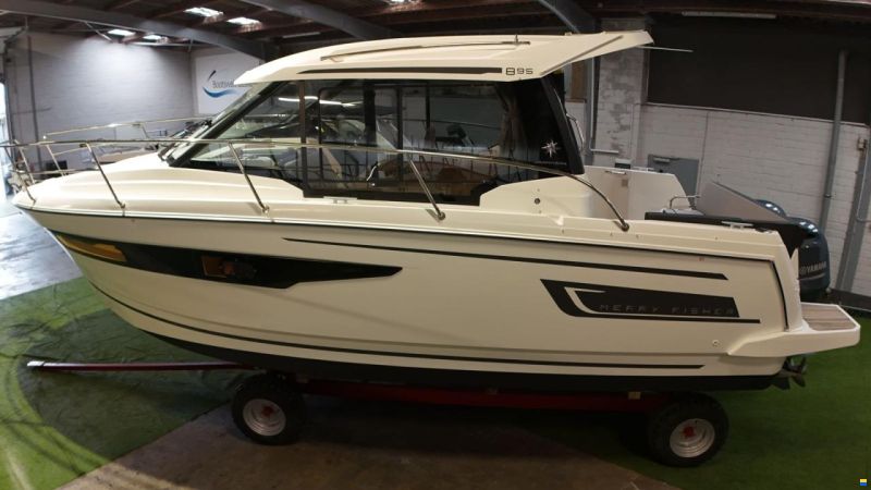 Jeanneau Merry Fisher 895