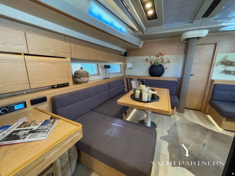 Hanse 588
