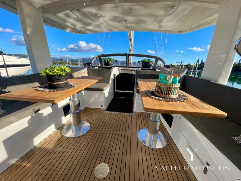 Hanse 588