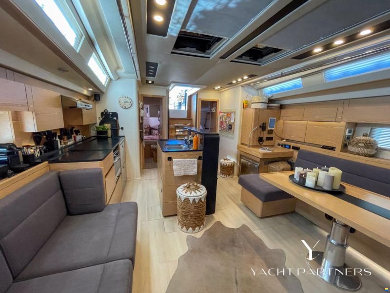 Hanse 588