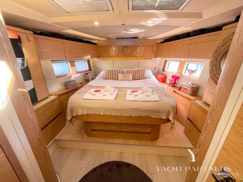 Hanse 588