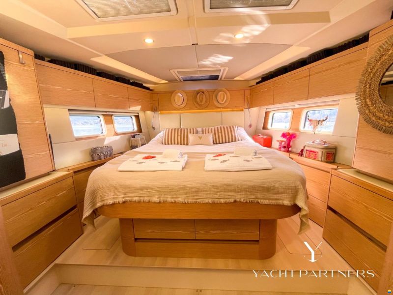 Hanse 588