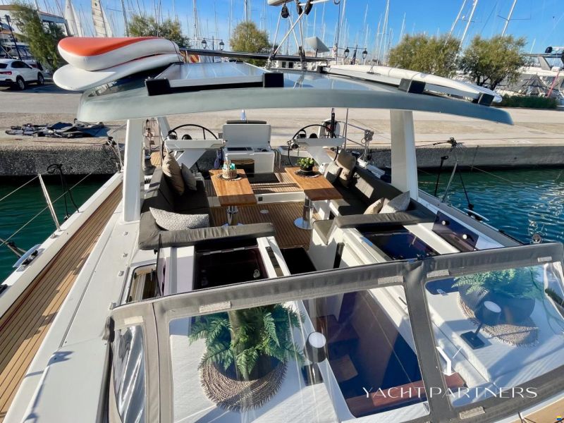 Hanse 588