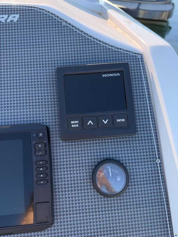 Panamera Yacht Py 10.0 Cabin