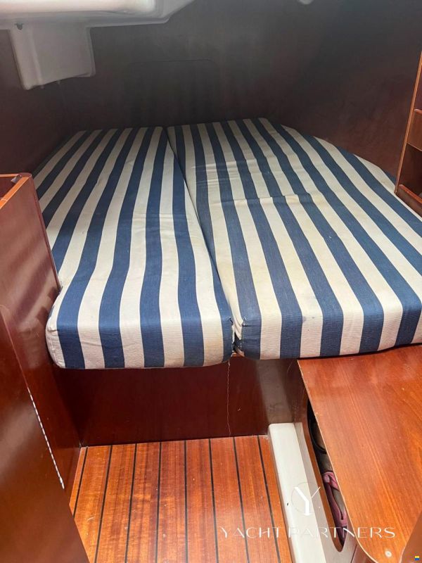 Beneteau Oceanis 411