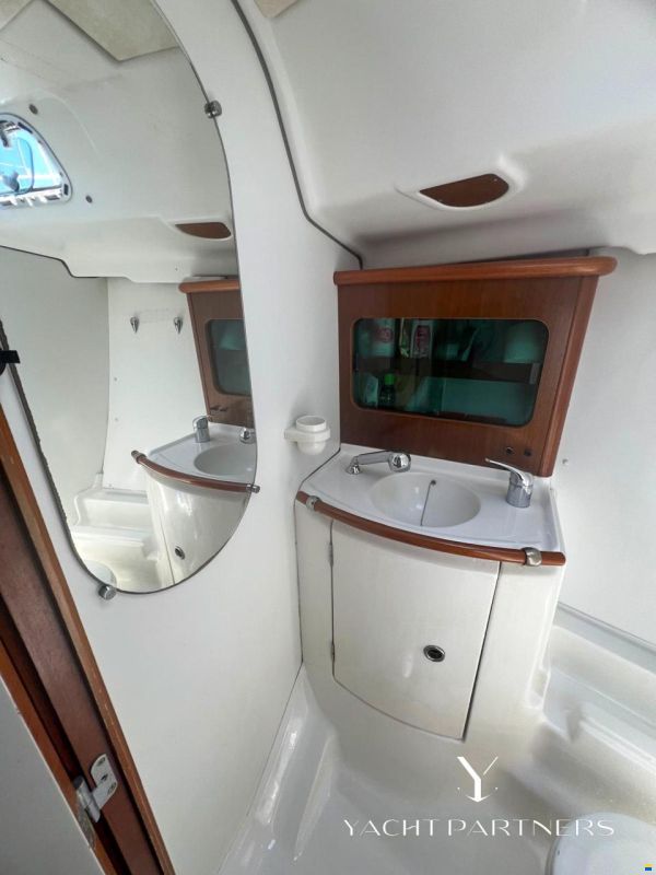 Beneteau Oceanis 411