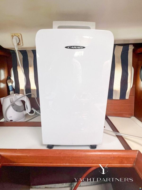 Beneteau Oceanis 411