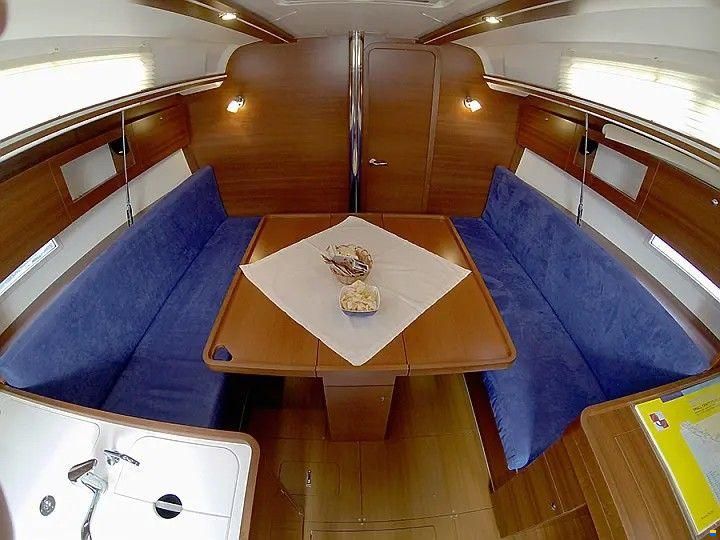 Dufour 335 Grand Large