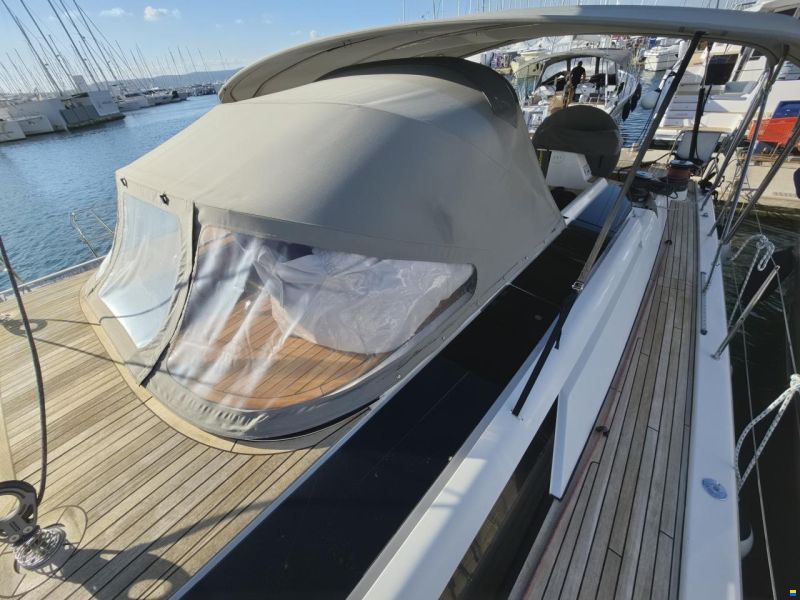 Bavaria C65 Lightwave
