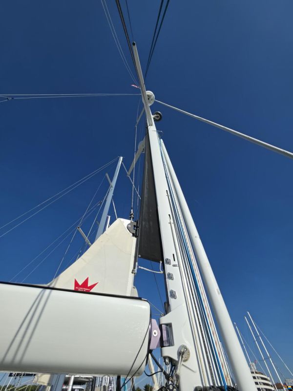 Bavaria C65 Lightwave