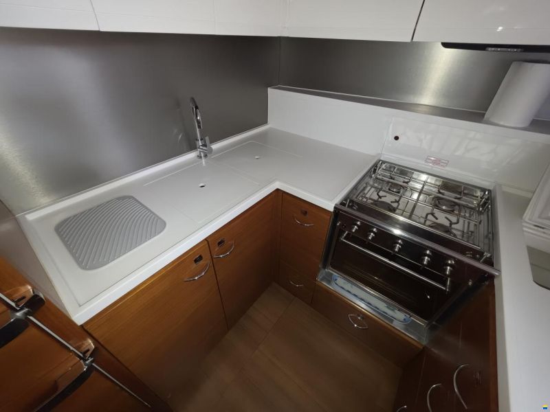 Bavaria C65 Lightwave