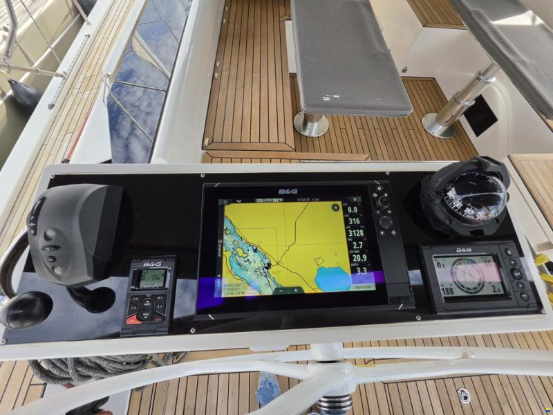 Bavaria C65 Lightwave