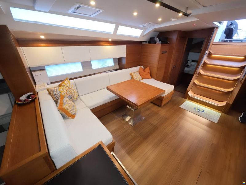 Bavaria C65 Lightwave