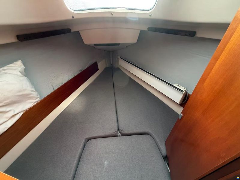 Beneteau OCEANIS 321