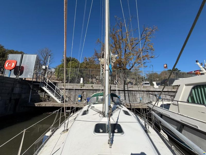 Beneteau OCEANIS 321