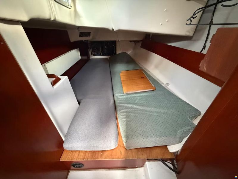 Beneteau OCEANIS 321