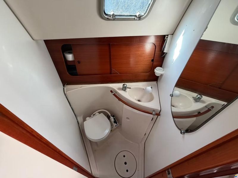 Beneteau OCEANIS 321