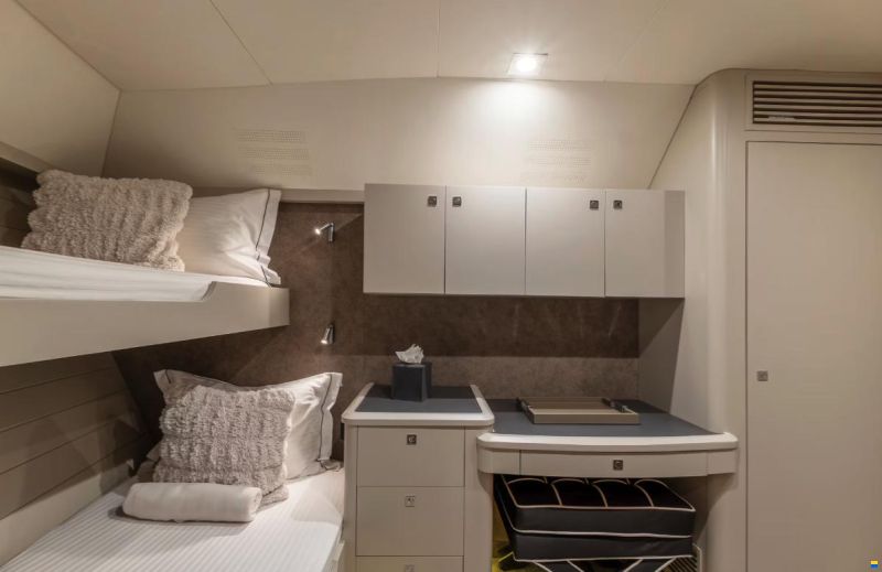Alloy Yachts 35m