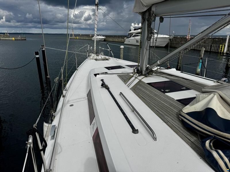 Hanse 445