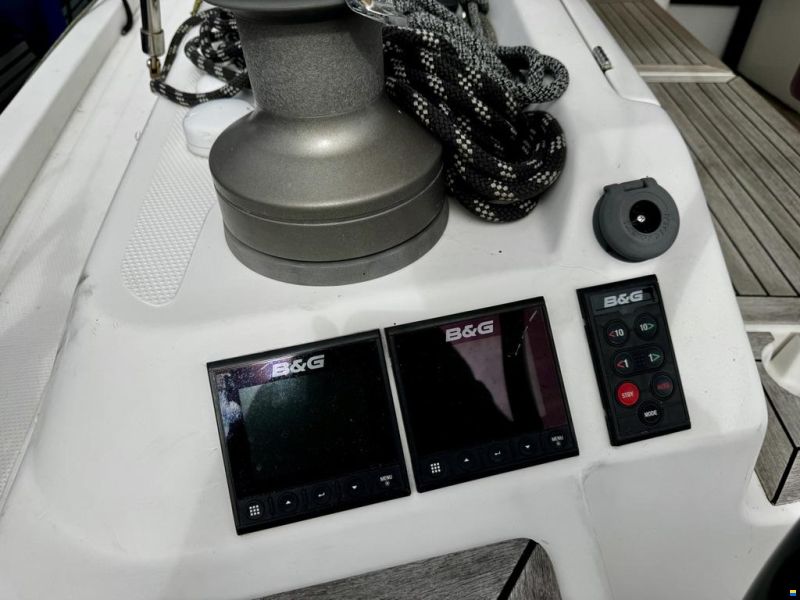 Hanse 445