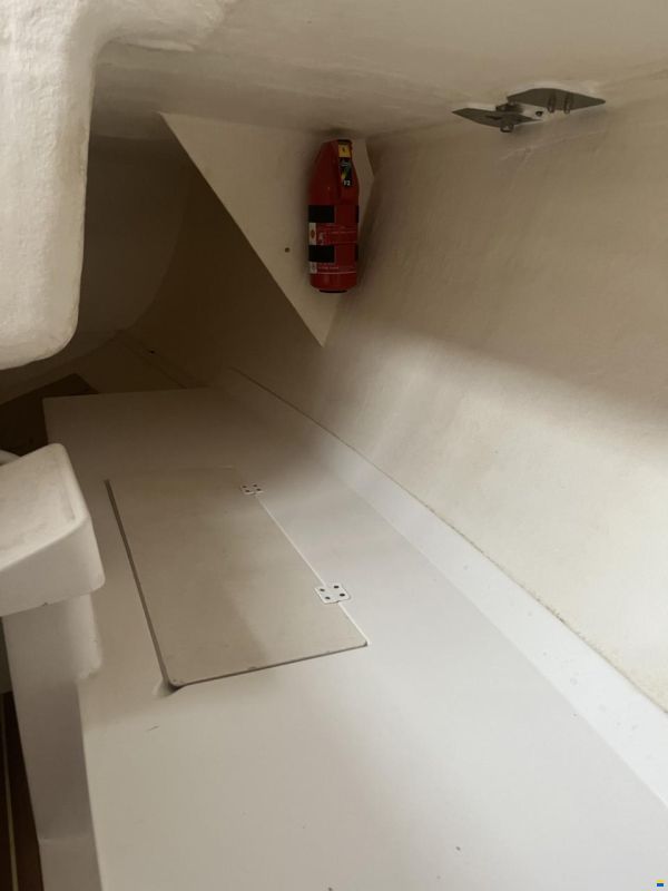 J Boats J 80