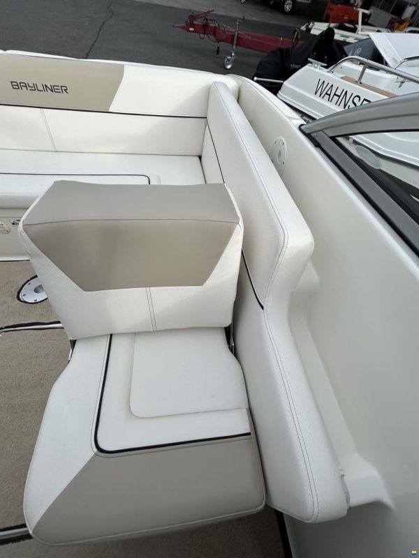 Bayliner 642 CU