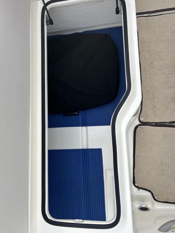 Bayliner 642 CU