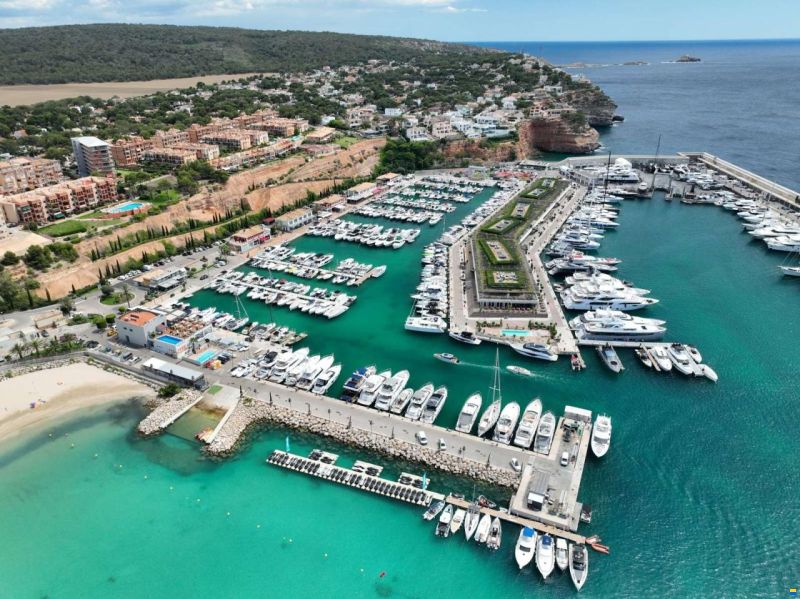 Liegeplatz in Port Adriano