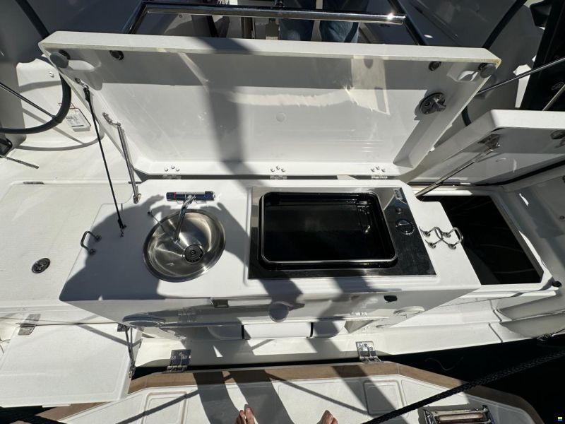 Dufour 37