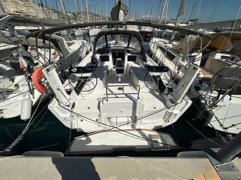 Dufour 37