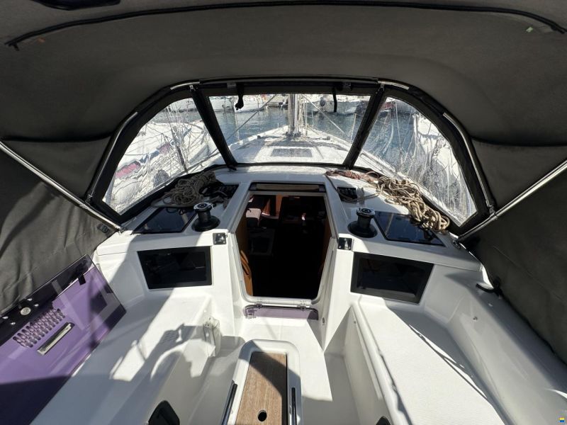 Dufour 37