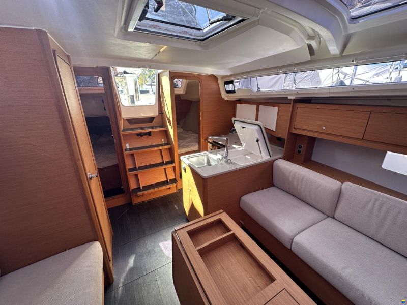 Dufour 37