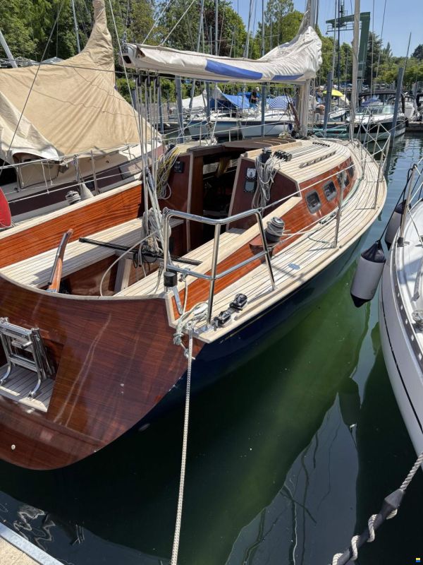 Sonderbau Yachthafen Kirchberg Sunwind 3