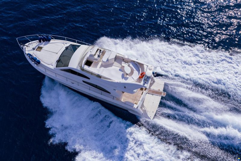 Ferretti 480 Fly