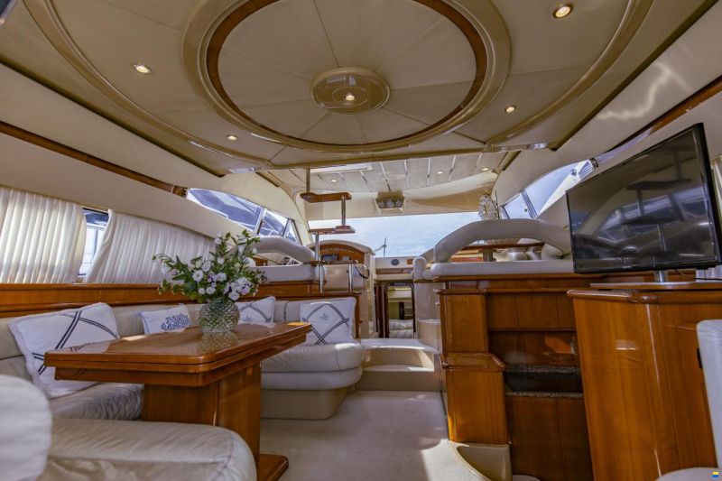 Ferretti 480 Fly