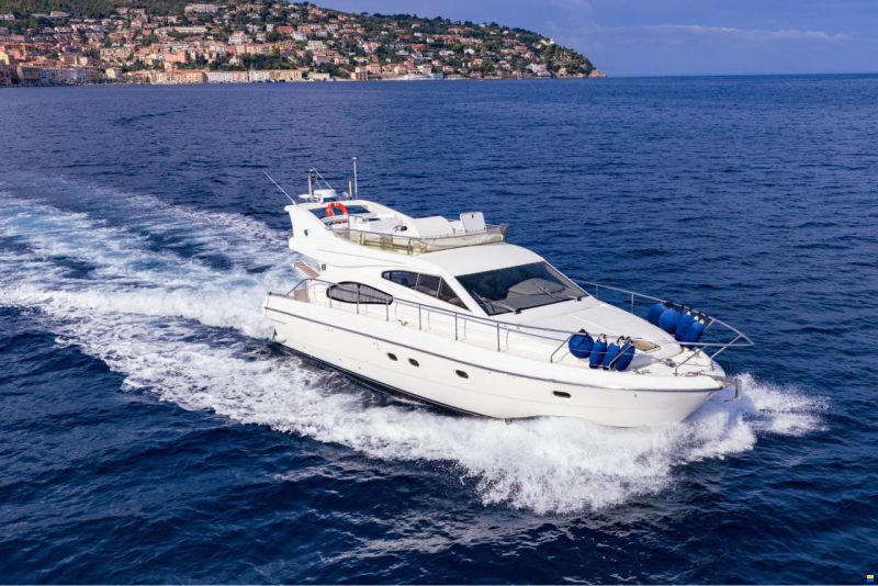 Ferretti 480 Fly
