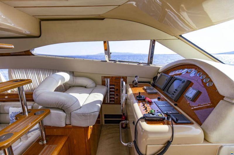 Ferretti 480 Fly