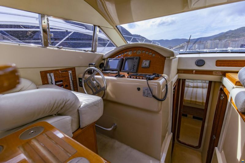 Ferretti 480 Fly