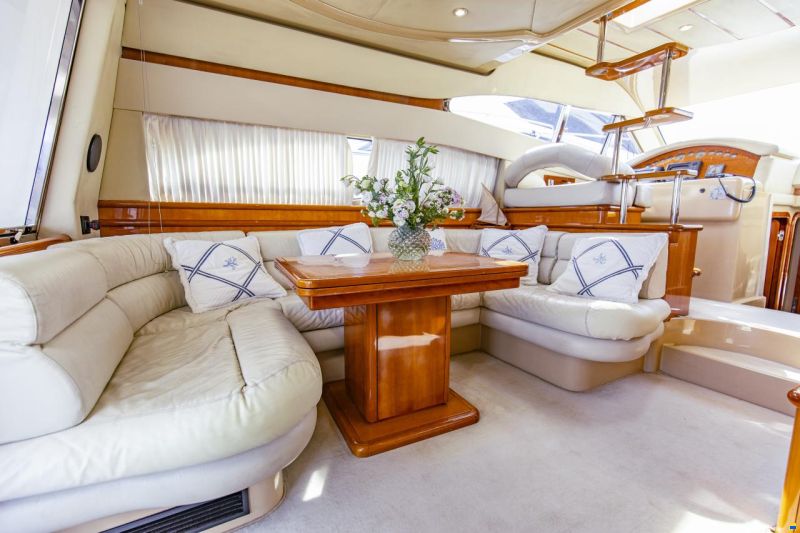 Ferretti 480 Fly