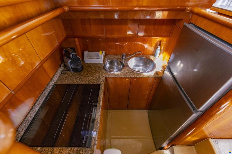 Ferretti 480 Fly