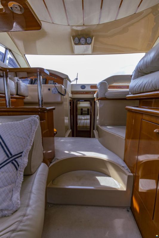 Ferretti 480 Fly