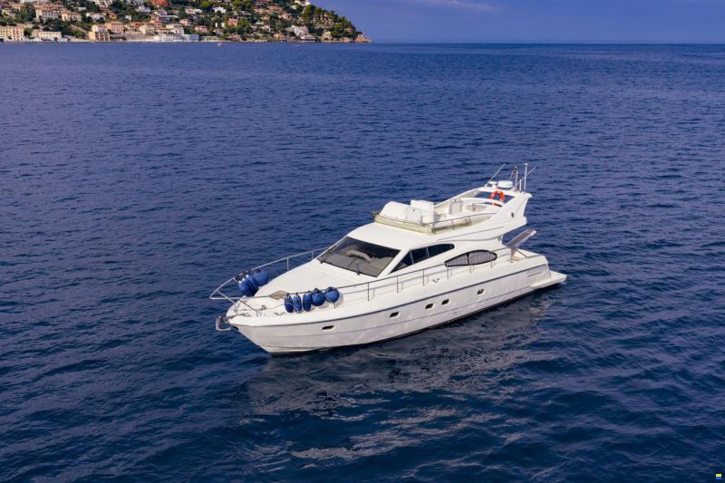 Ferretti 480 Fly
