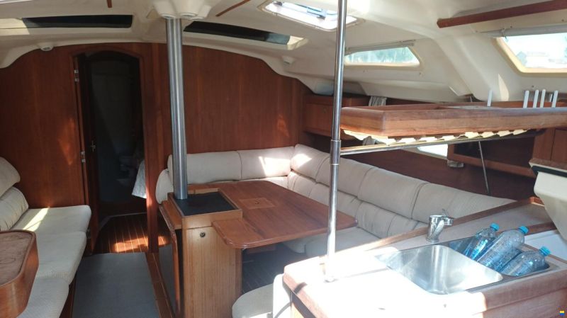 Hunter 410