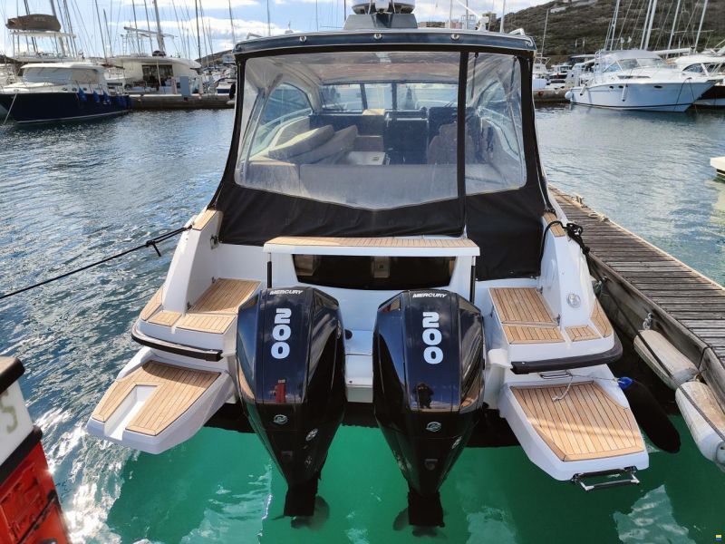 Flipper 900ST